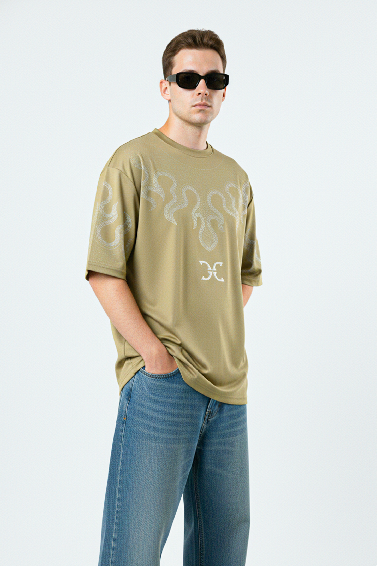 DC Waveform tee