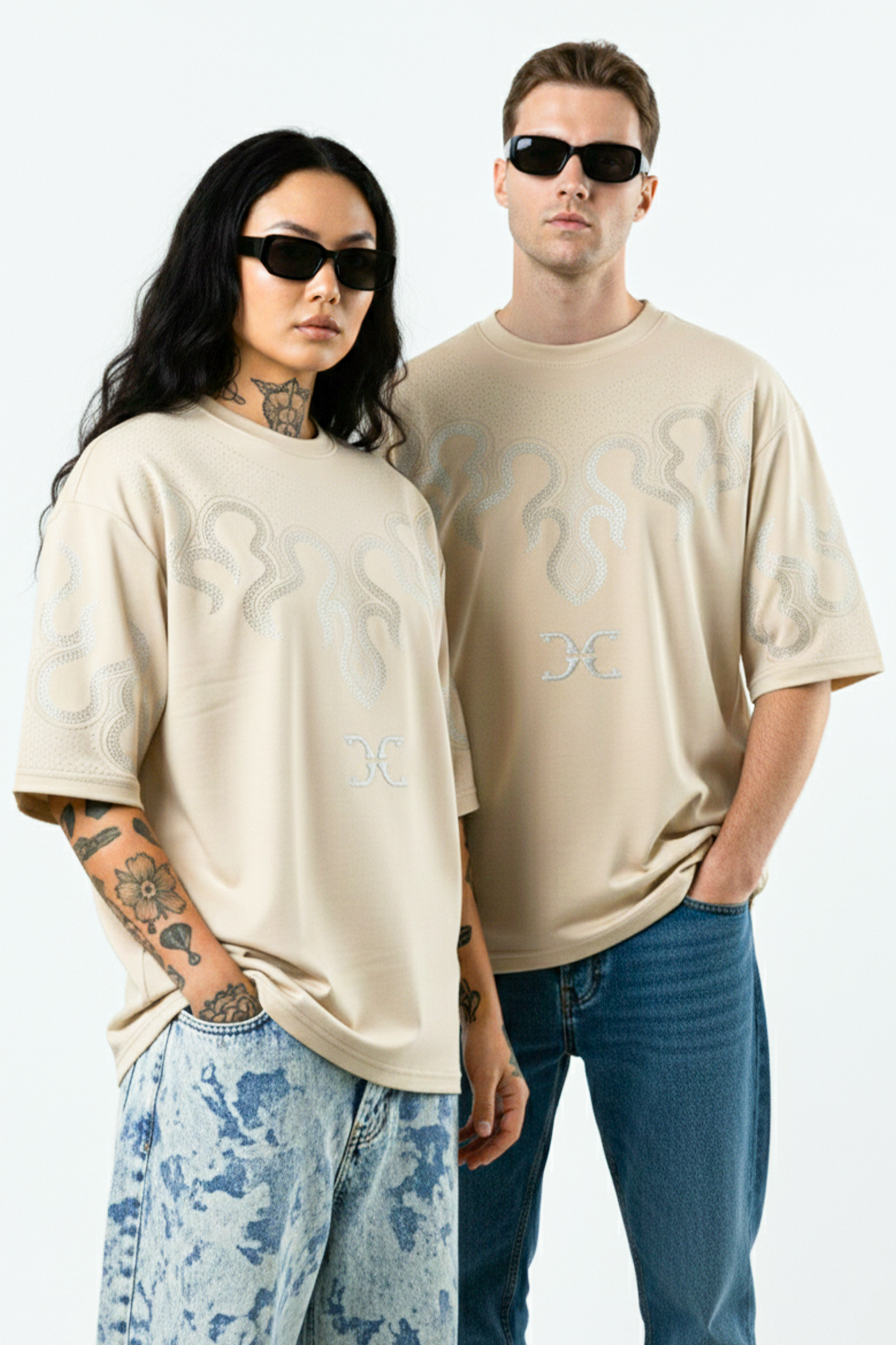 DC Waveform tee